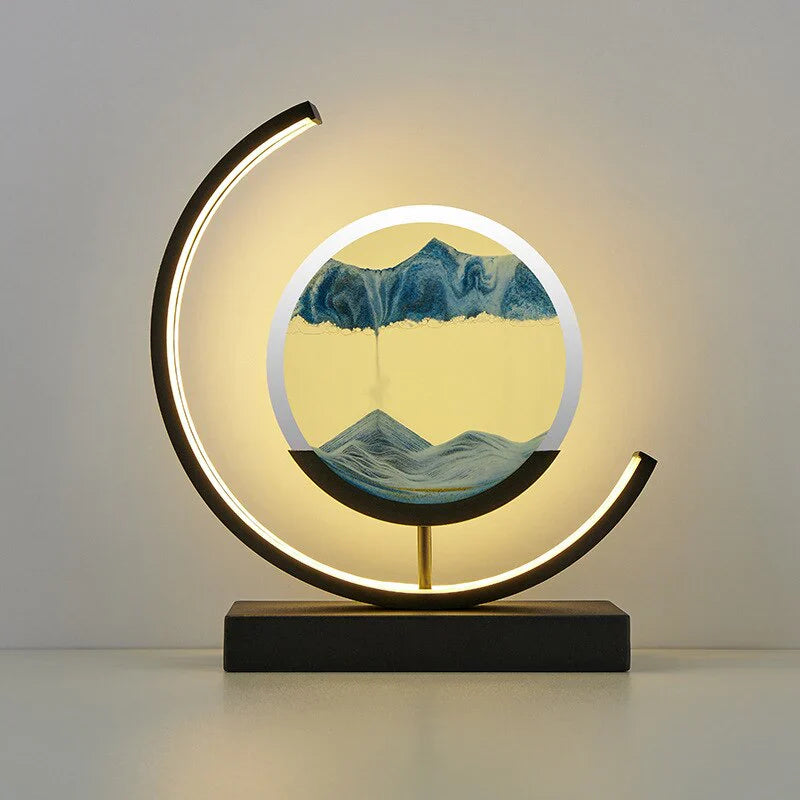 Elegant bordlampe med 3D sandkunst, varmt LED-lys og flydende sand, et perfekt design til stuer.