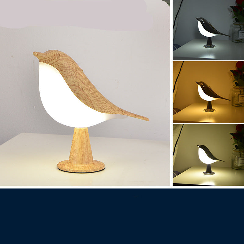 Elegant fugleformet lampe med tre LED-lysniveauer for fleksibel, energibesparende belysning og stilfuld atmosfære.