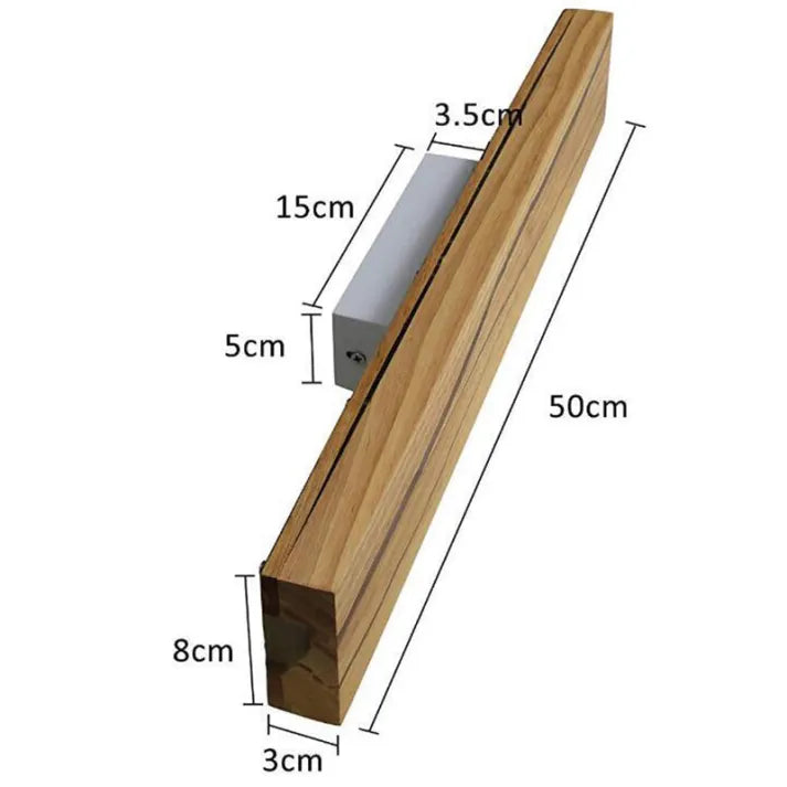 WoodCrack væglampe der skaber elegant stemning i hjemmet.