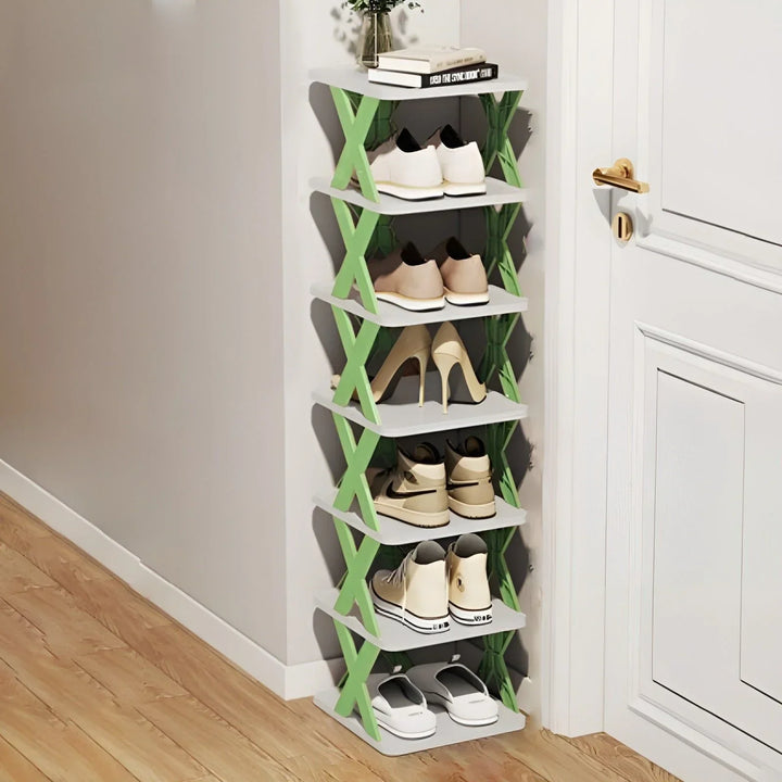 Elegant foldbart skoskab, pladsbesparende og multifunktionelt, perfekt til små rum og entréer i moderne design.