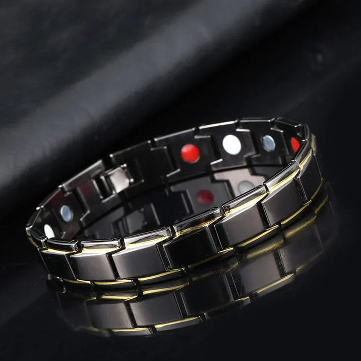 Elegant magnetisk sundhedsarmbånd, sølvfarvet, fremmer velvære, med neodym-magneter, passer til ethvert outfit.