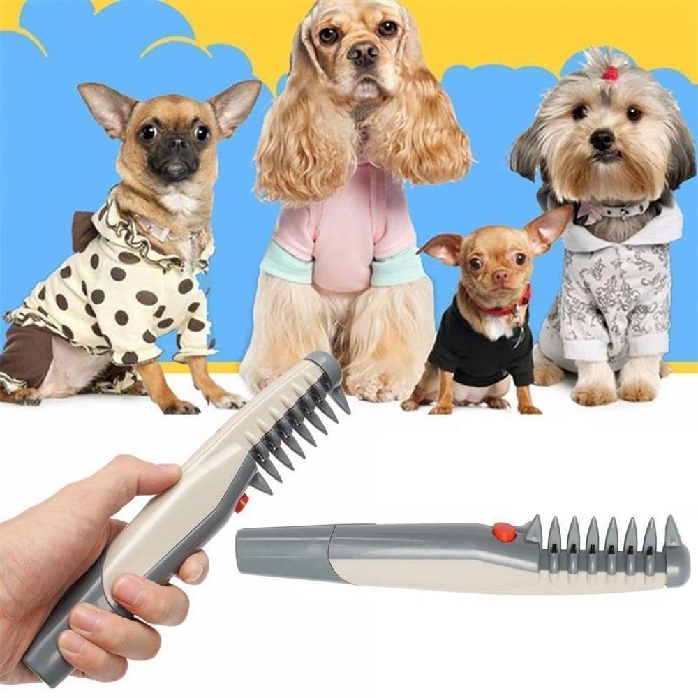 Hund får pelspleje med elektrisk kam. Fjerner effektivt knuder skånsomt uden ubehag ved grooming.