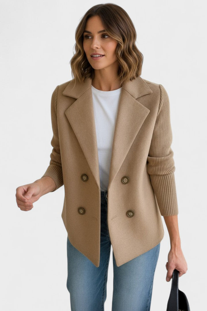 Elena™ afslappet blazer til kvinder. Elegant og komfortabel dameblazer til forår/efterår.