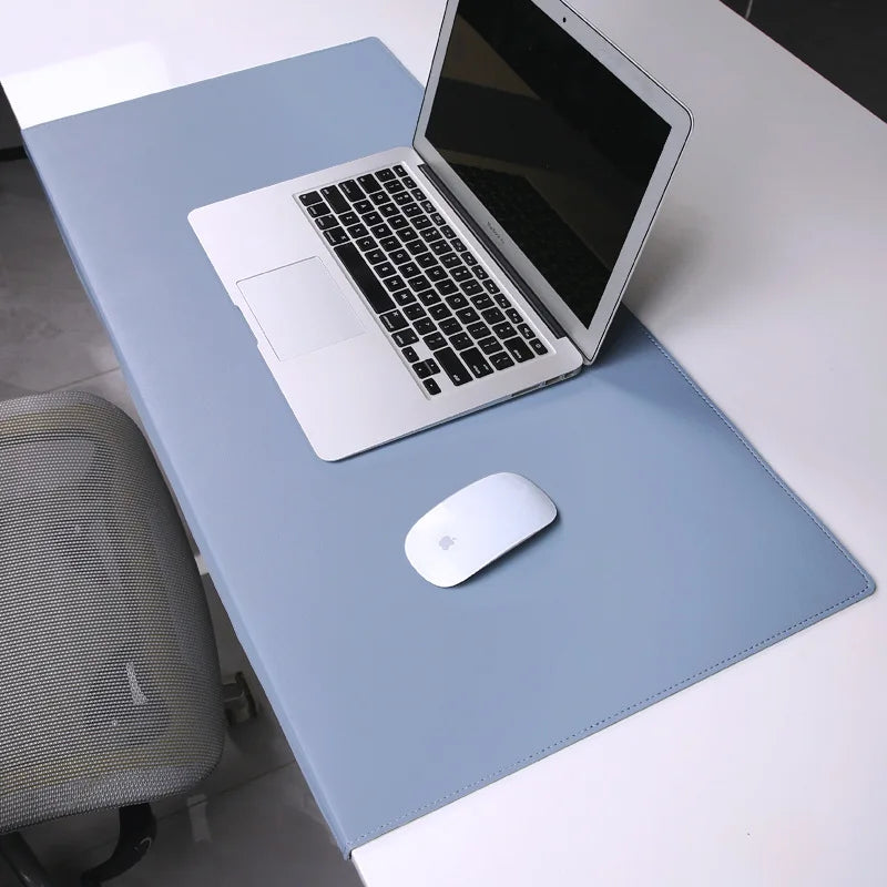 Ergonomisk PU-læder skrivebordsmåtte, skridsikker, elegant, fås i flere farver, til kontor og gaming.