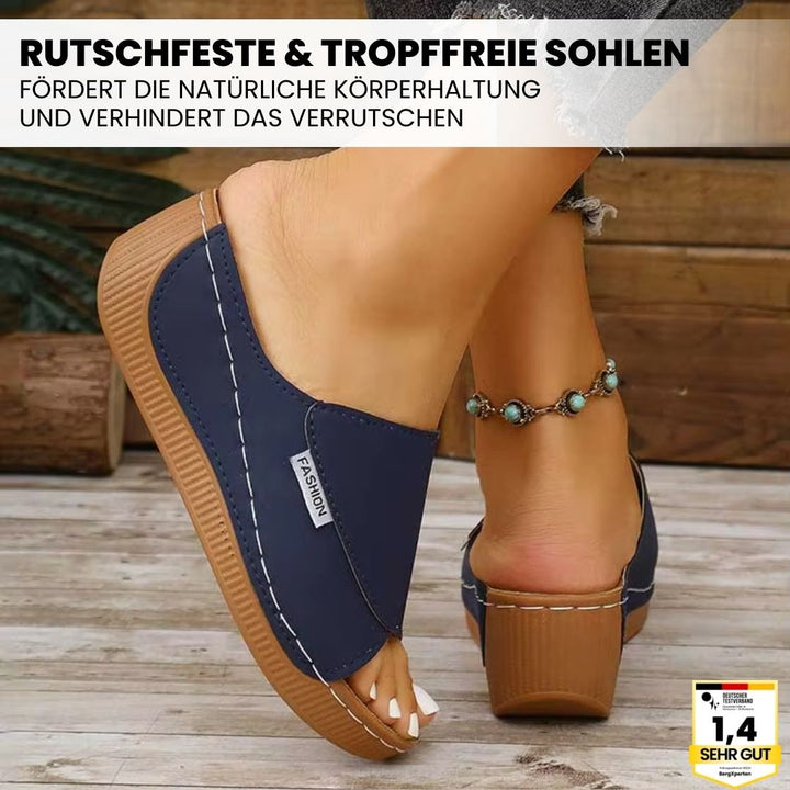 Ergonomiske, skridsikre sandaler i beige, der kombinerer komfort og stil, ideelle til enhver fodform og lejlighed.