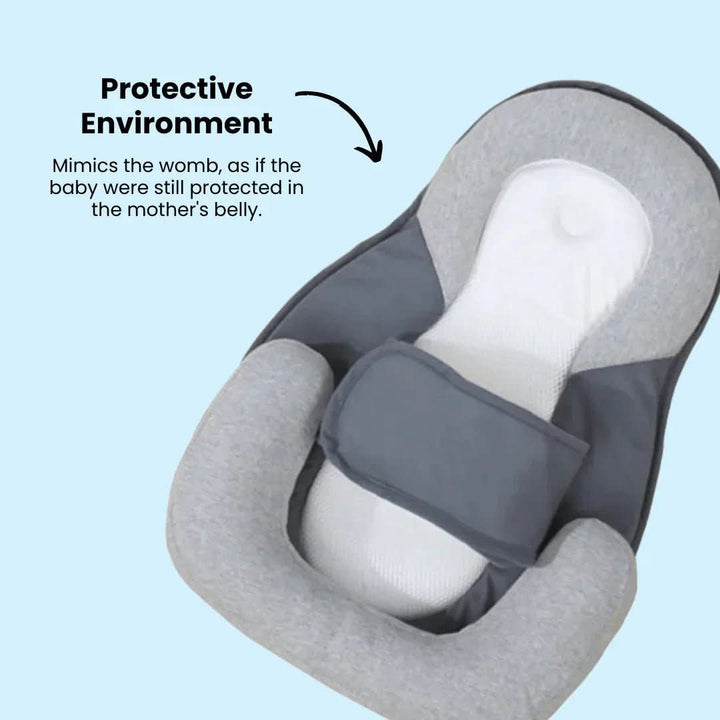 Detalje af den åndbare bomulds babypude, der giver spædbørn optimal komfort og hvile.