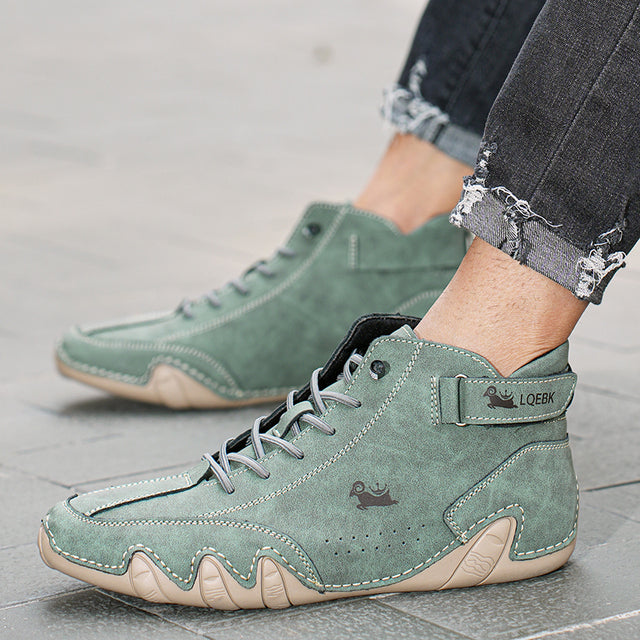 Brun unisex læder barfodssko for optimal komfort, antislip og vandafvisende egenskaber.