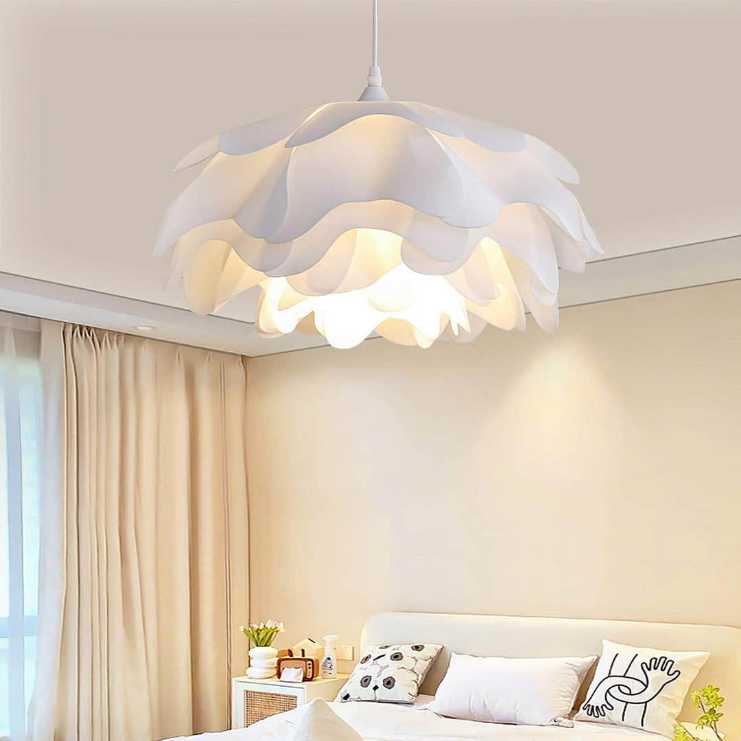 Hvid blomster LED pendellampe