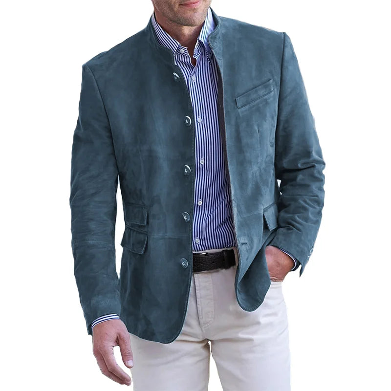 Klassisk herrefrakke til mænd, velegnet til både business og casual brug. Tidløs stil og komfortabelt overtøj.