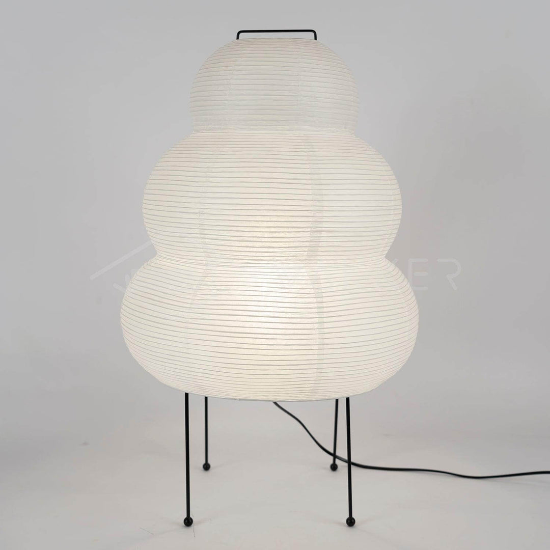 Minimalistisk japansk bordlampe Yumi