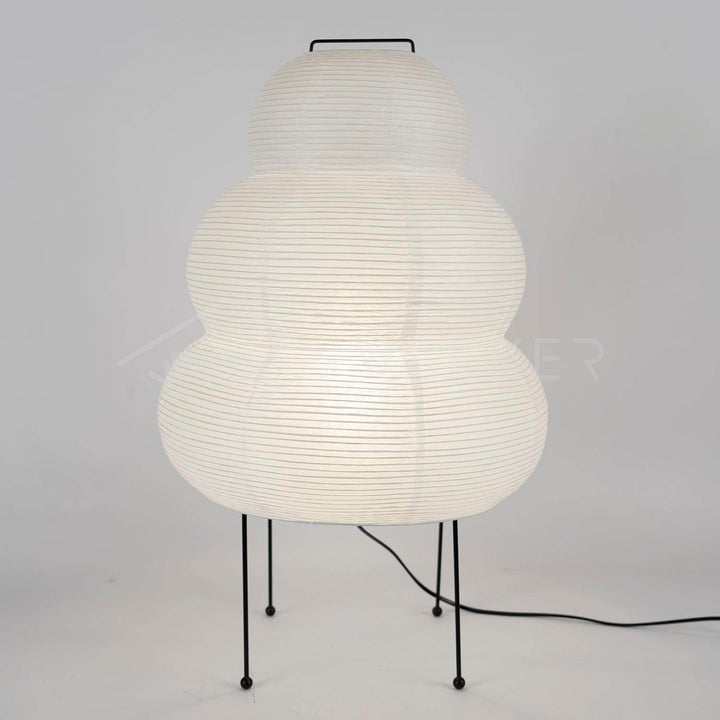 Minimalistisk japansk bordlampe Yumi