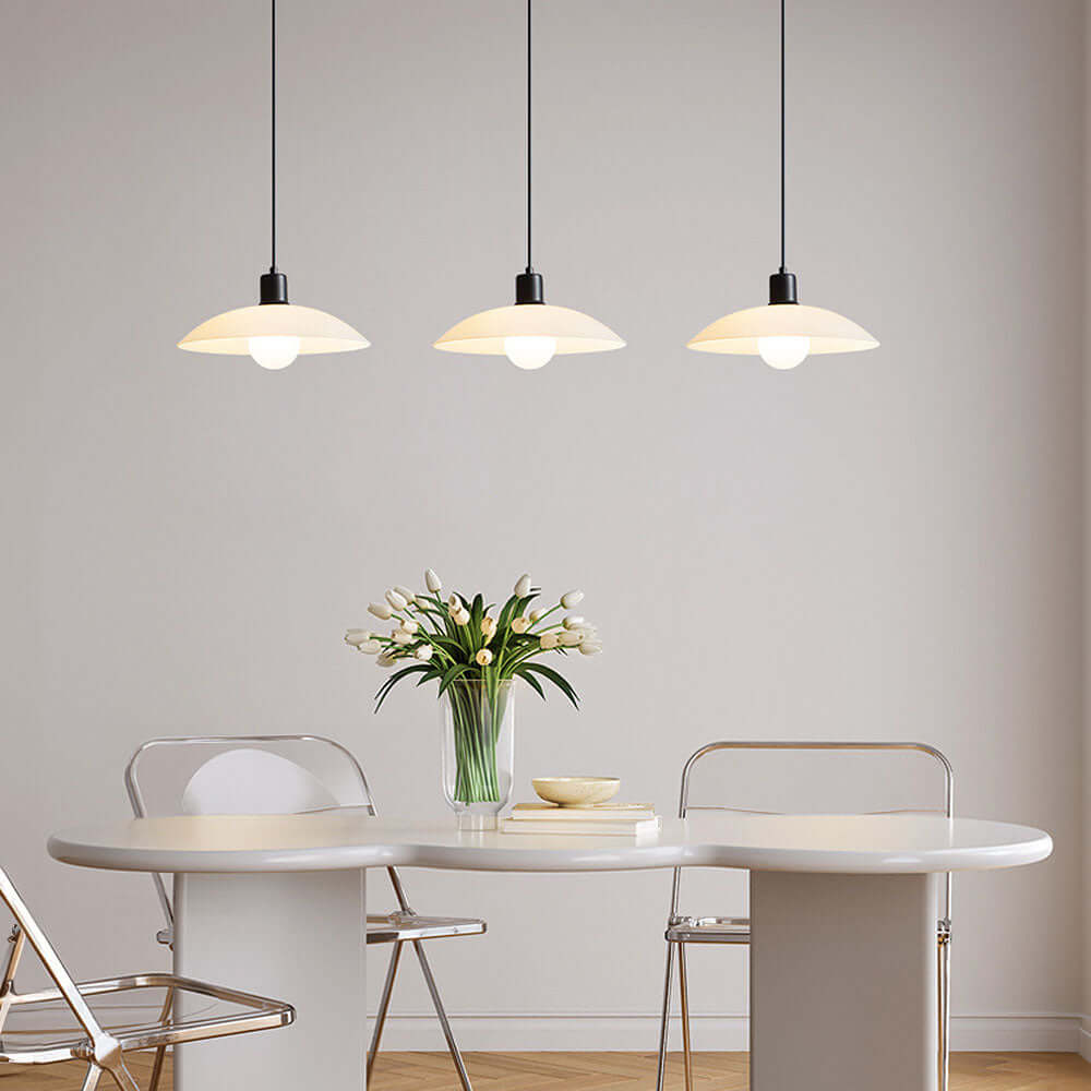 Minimalistisk Pendellampe i Hvidglas
