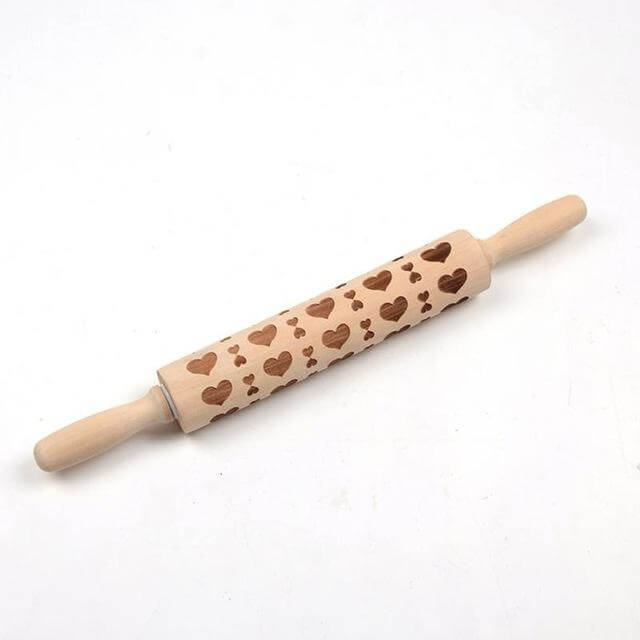 Præget Kagerulle af Træ - 43 cm