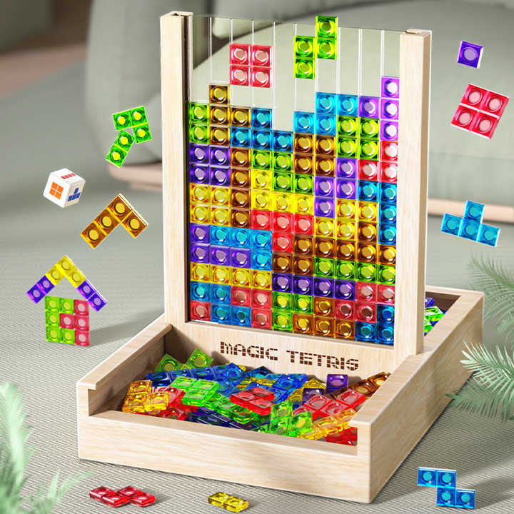 Pædagogisk Tetris puslespil med farverige brikker. Sjov familieaktivitet og mental udfordring for alle aldre.