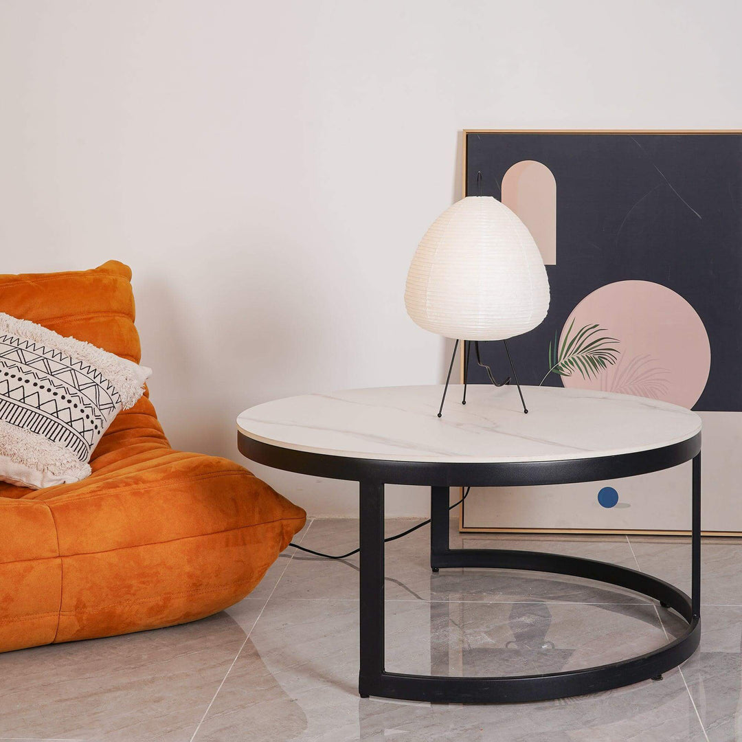 Minimalistisk japansk bordlampe Yumi