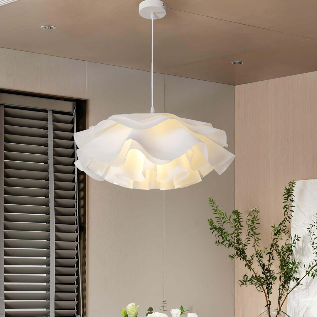 Hvid blomster LED pendellampe