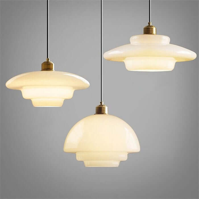 Elegant hvidglas pendellampe