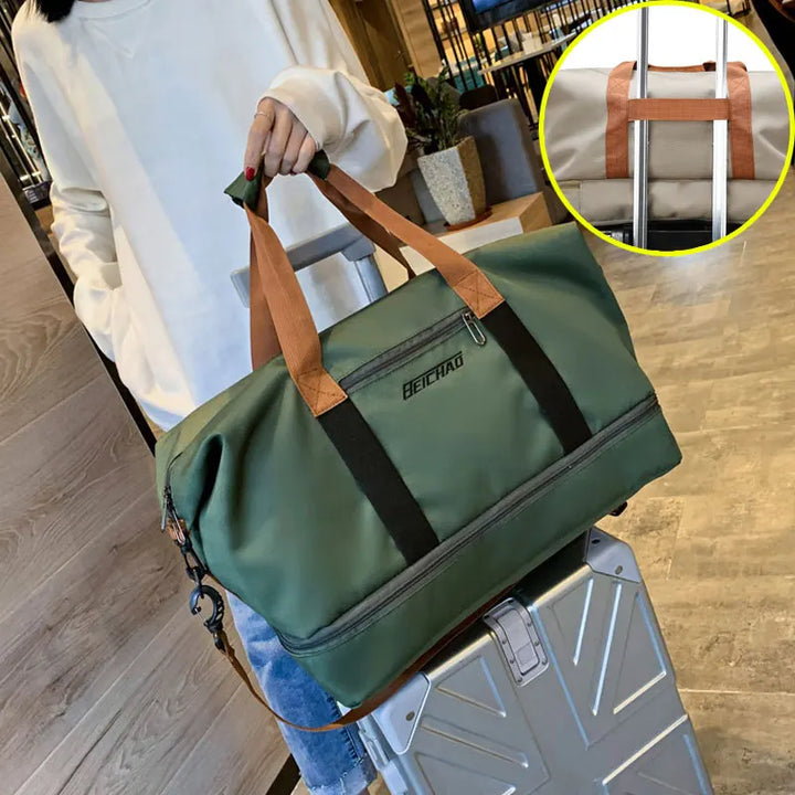 FlexFit Pro Duffel - Kompakt og elegant rejsetaske med mange rum, ideel til fitnesscenter og eventyrrejser.
