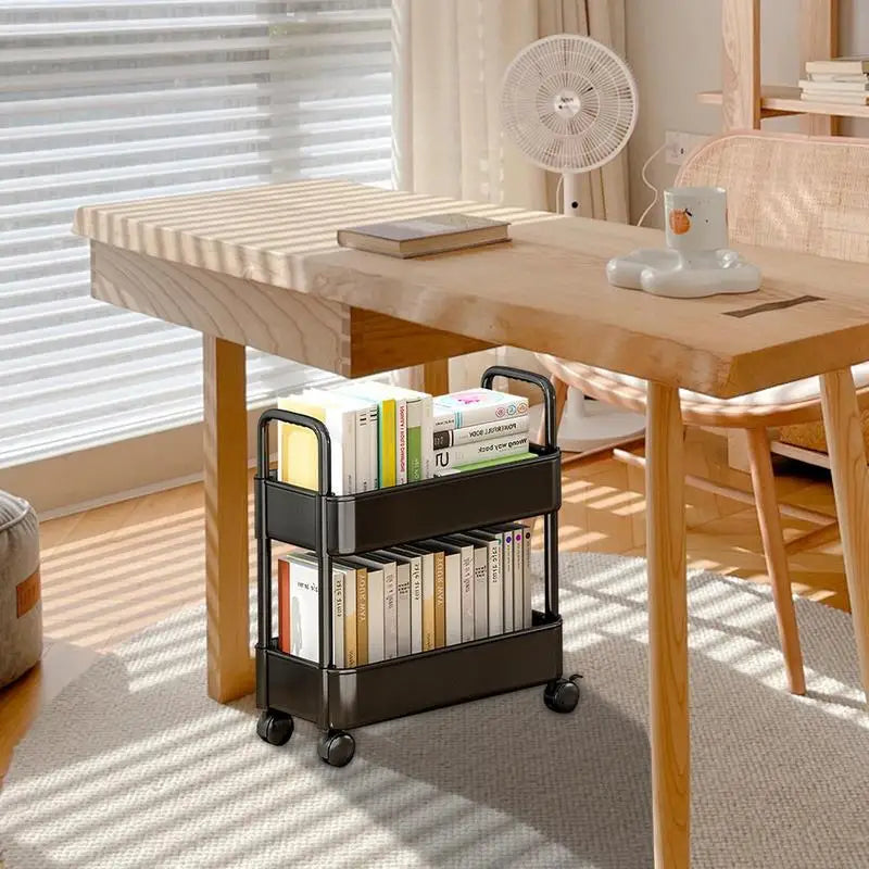 FlexiMove bogvogn med flere hylder og stabile hjul, nem at flytte for optimeret opbevaring.