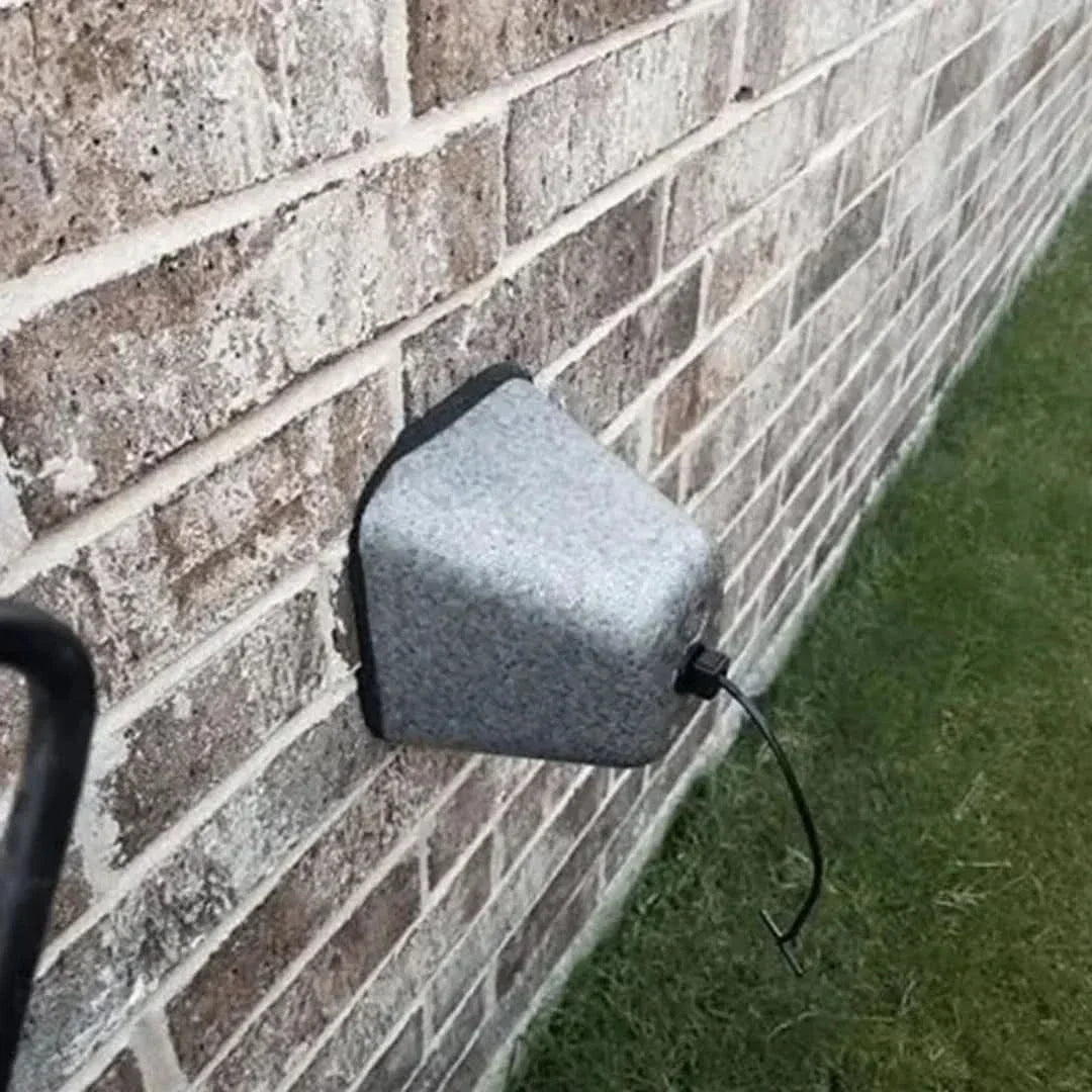 Nem montering af FrostGuard overtræk. Sikrer din udendørs vandhane mod frost og gør den vinterklar hurtigt.