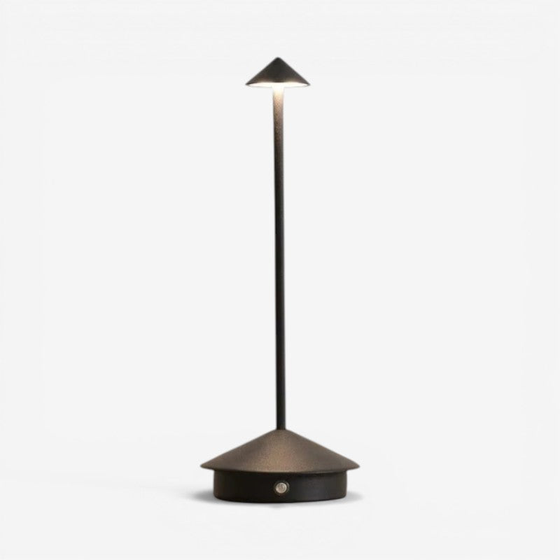 Moderne LED bordlampe med touch sensor. Justerbar lysstyrke til skrivebord eller soveværelse. Ledningsfri komfort.