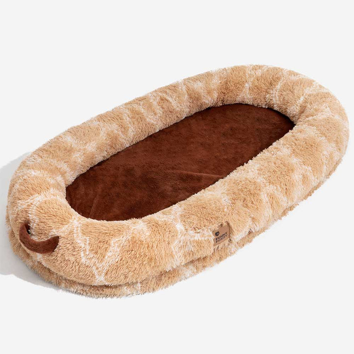 "Großes orthopädisches Mensch-Hund-Bett in flauschigem Beige mit weichen Nackenrollen für maximalen Komfort und Unterstützung