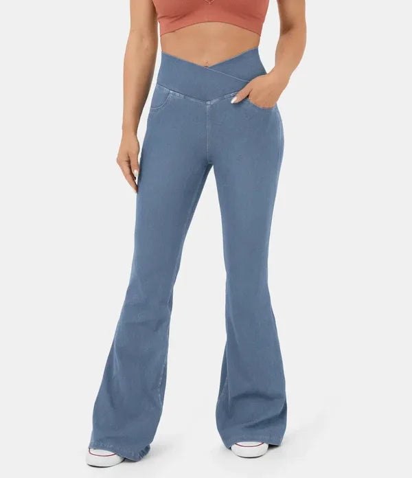 Slimfit højtaljede damebukser i denim, trendy og komfortable til enhver lejlighed.