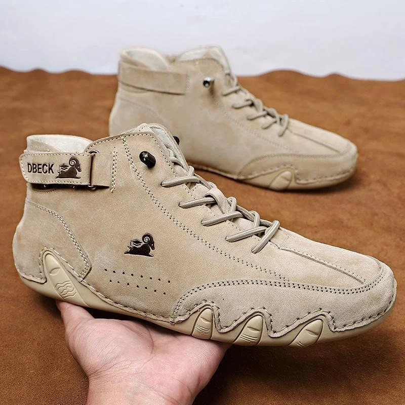 Elegante herre high-top sneakers i khaki. Håndlavet italiensk fodtøj med fokus på komfort og stil.