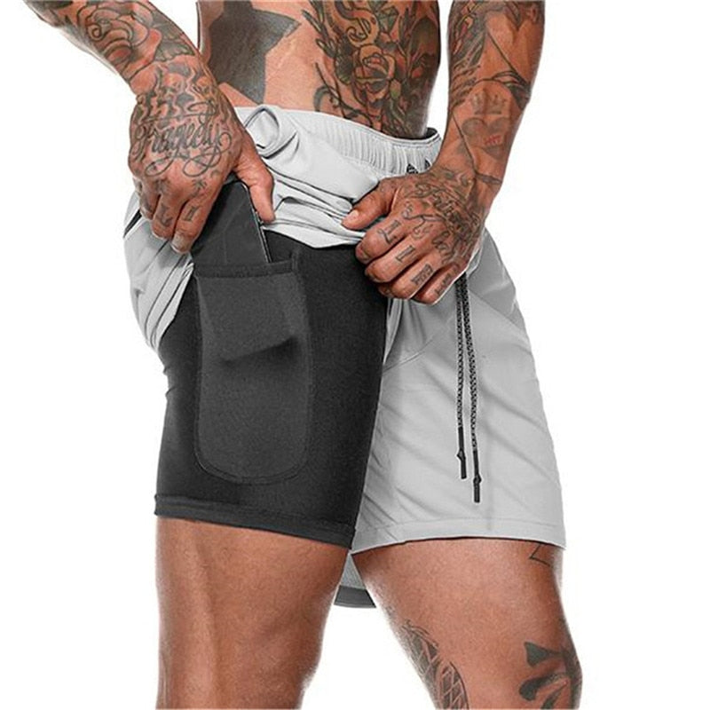 Åndbare herre træningsshorts til løb, fitness og aktivt brug. Optimal komfort med 2-i-1 design.