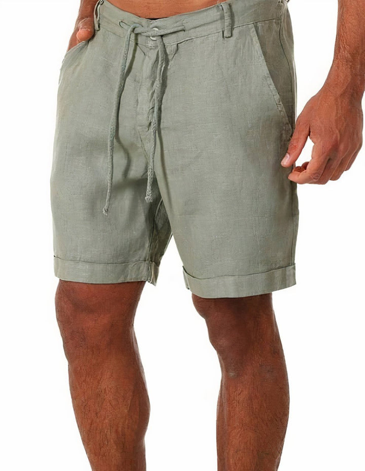 Letvægts herre hørshorts, ideelle til casual brug, ferie og som behagelige sommer shorts.