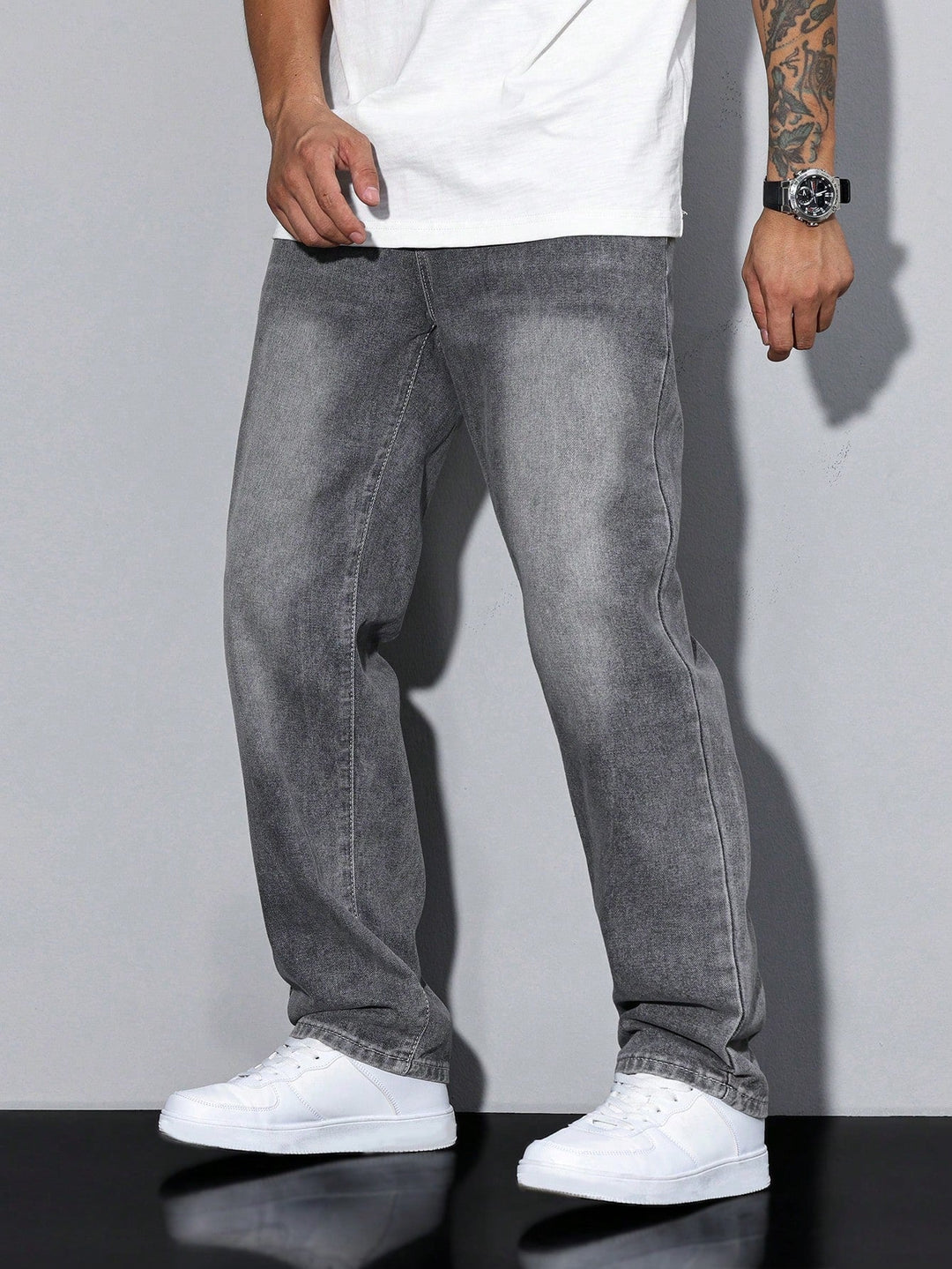 Ensfarvede petrol herre jeans, tidløst design, egnet til alle sæsoner.