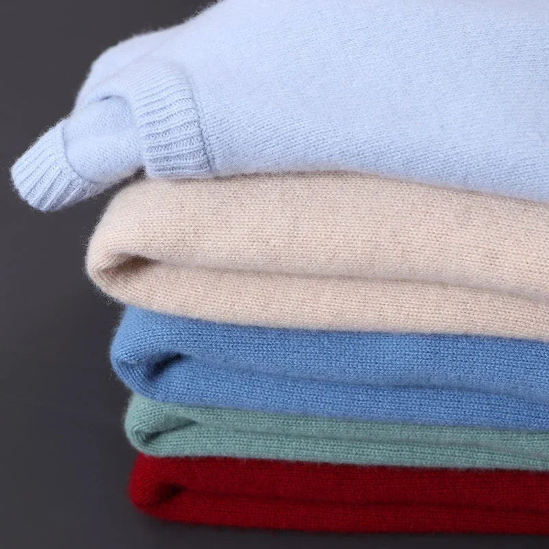 Herre striktrøje med detaljeret geometrisk mønster. Trendy genser i komfortabelt cashmere look.