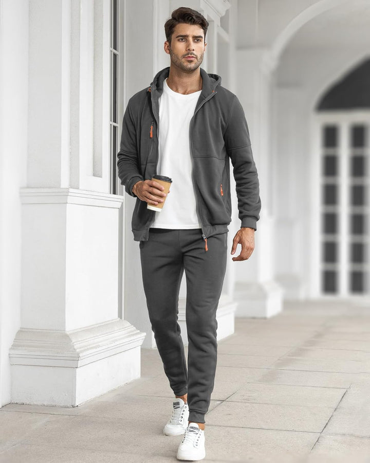 Herre Slim-Fit træningsdragt, åndbar, mørkeblå, frontvisning, stilfuldt look, letvægtsmateriale til sport og fritid
