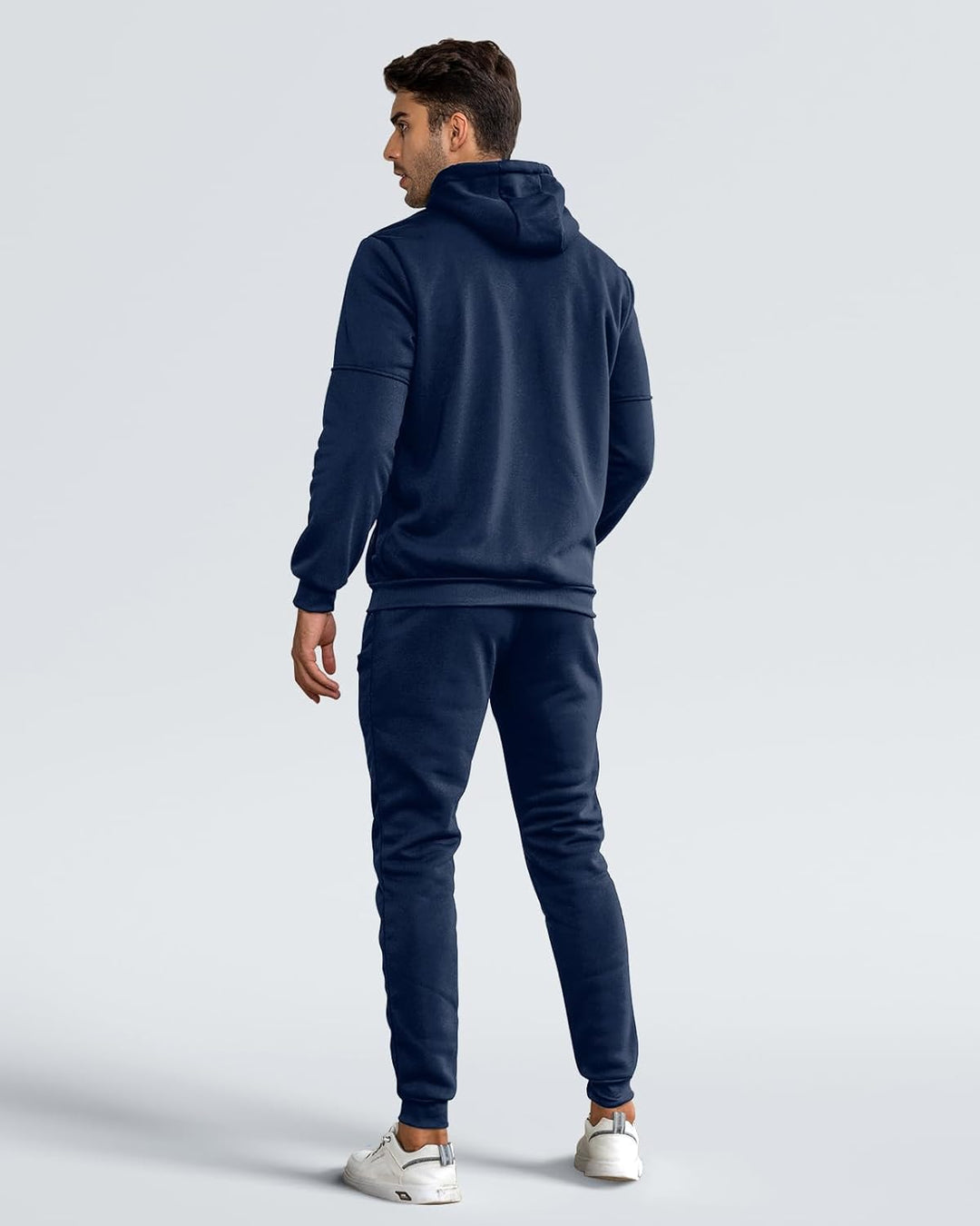 Herre Slim-Fit træningsdragt, åndbar, mørkeblå, frontvisning, stilfuldt look, letvægtsmateriale til sport og fritid