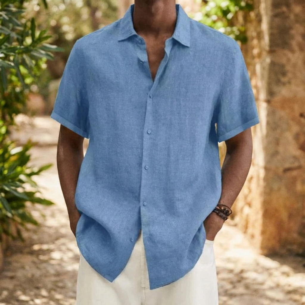 Klassisk herre polo t-shirt, kortærmet med knaplukning, smart til hverdag og fritid.