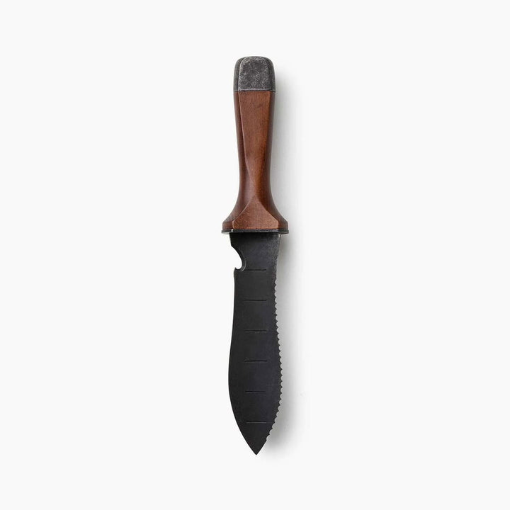 Hori Hori Ultimate som essentielt udendørs værktøj til camping, bushcraft og alsidigt friluftsliv. Japansk kvalitet.