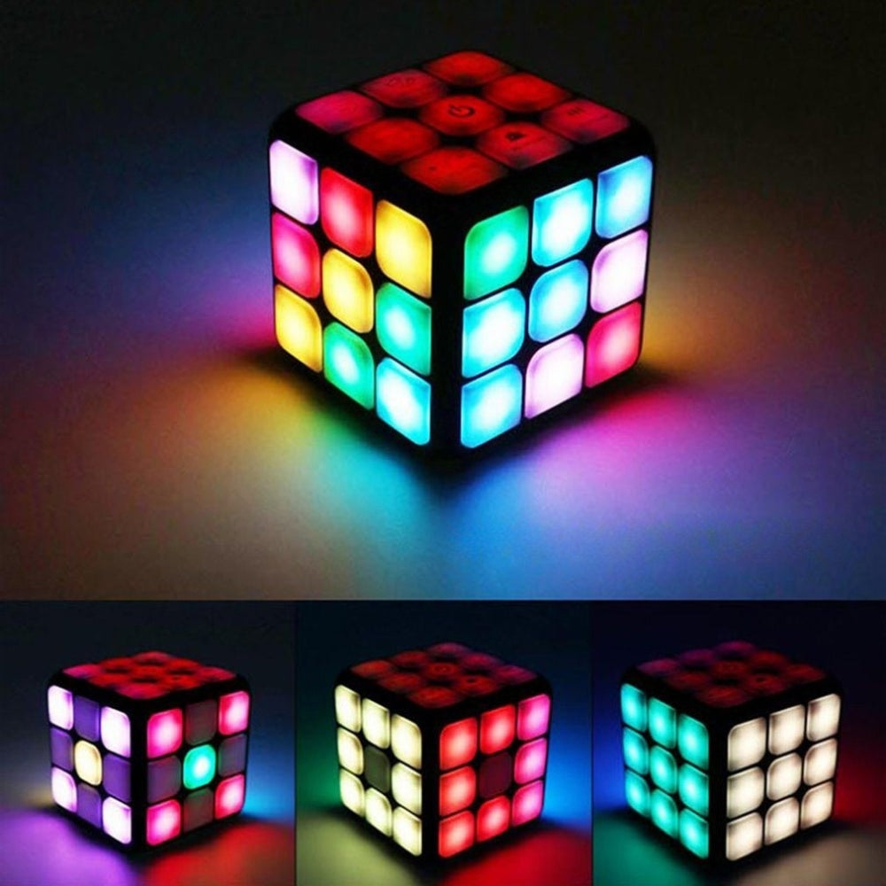 Intelligent Rubik's Cube puslespil, stilrent design, forbedrer kognitive evner, ideelt til alle sværhedsgrader.