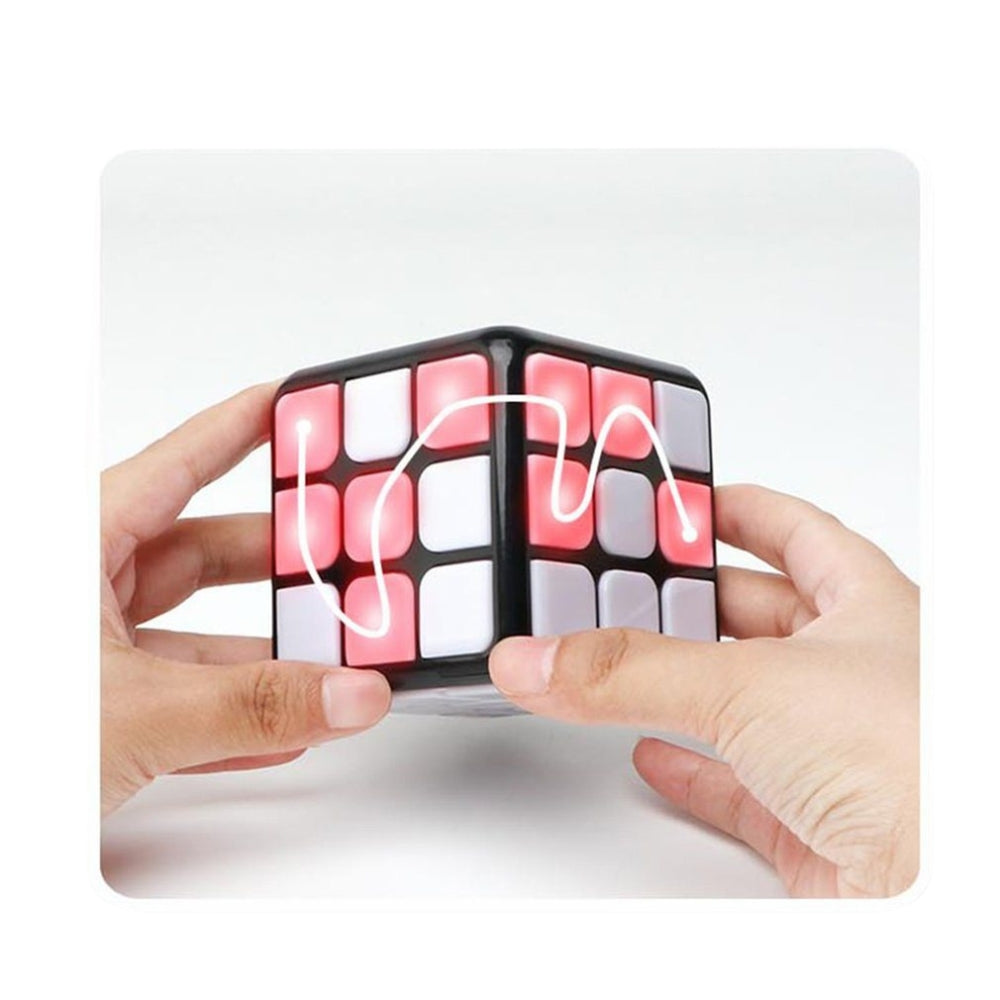 Intelligent Rubik's Cube puslespil, stilrent design, forbedrer kognitive evner, ideelt til alle sværhedsgrader.