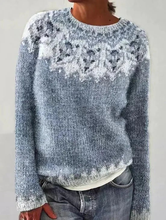 Mønstret islandsk sweater til kvinder, strikket i blød kvalitet. Perfekt som hyggetøj til vinteren.