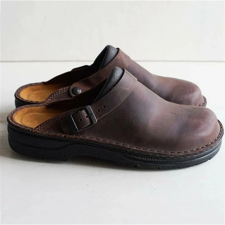 Ergonomiske slip-on herre clogs for optimal komfort. Åndbare træsko perfekte til arbejde og afslapning.