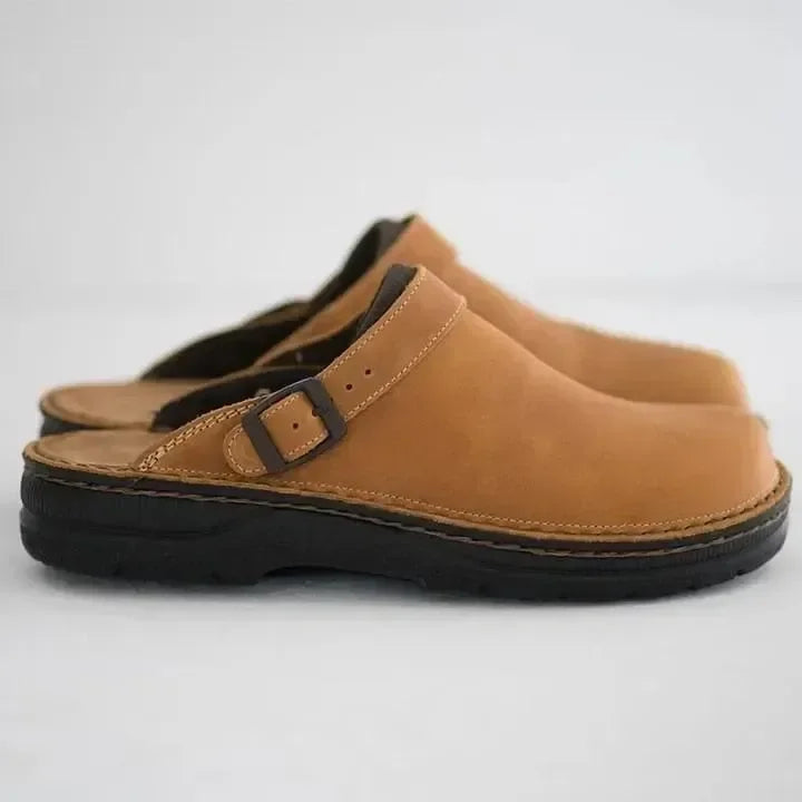 Sorte åndbare herre clogs, perfekte som hverdagssko eller professionelle arbejdssko med god støtte.