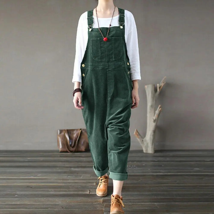 Chic damejumpsuit med funktionelle lommer. Perfekt komfortabel heldragt til den moderne kvinde.