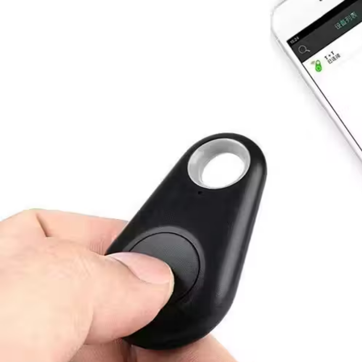 Brugervenlig GPS tracker til real-time sporing af børn og kæledyr, giver fuld kontrol.