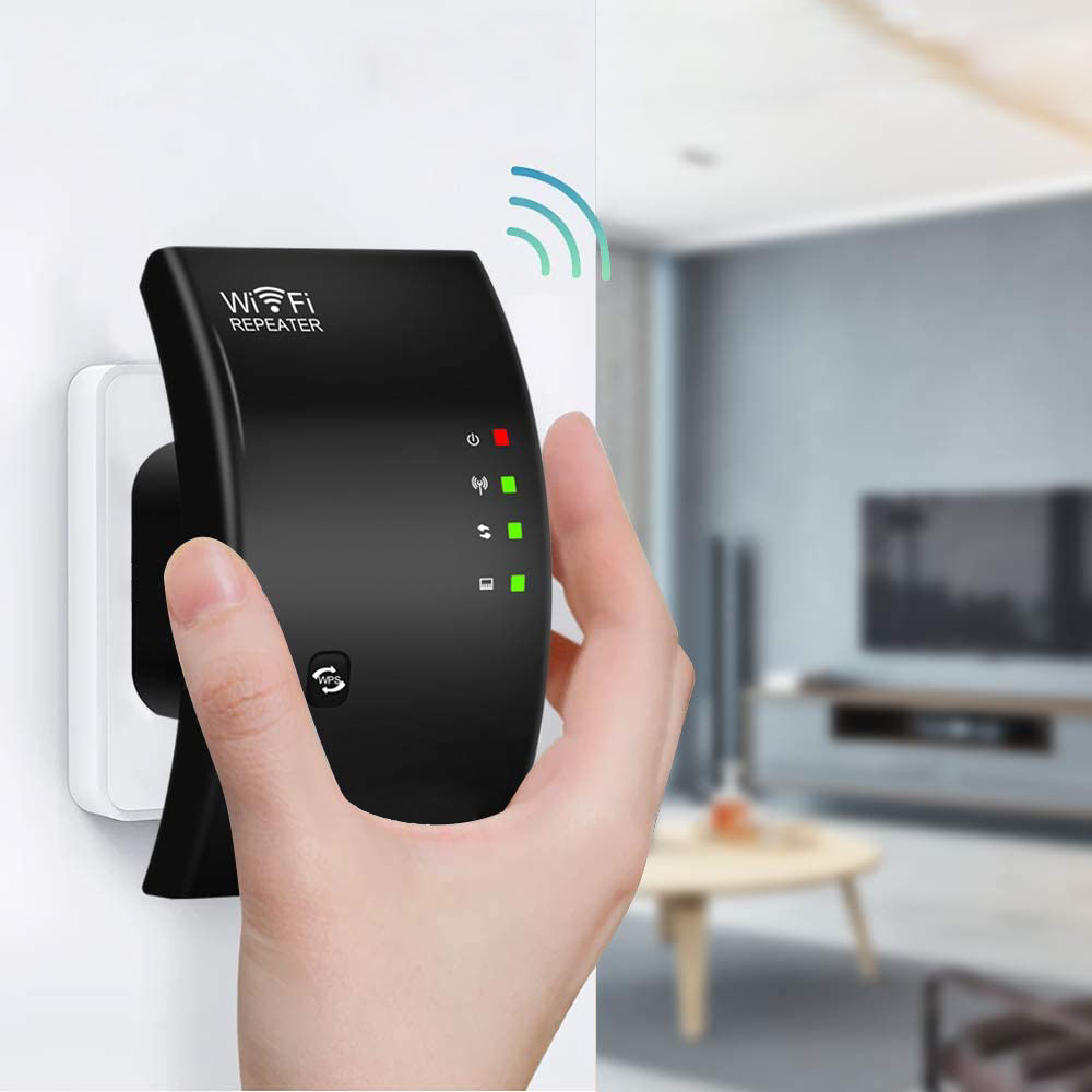 Kompakt hvid WiFi-forstærker i stikkontakt, udvider WLAN-signalet, ideel til hurtigt internet op til 300 Mbps.
