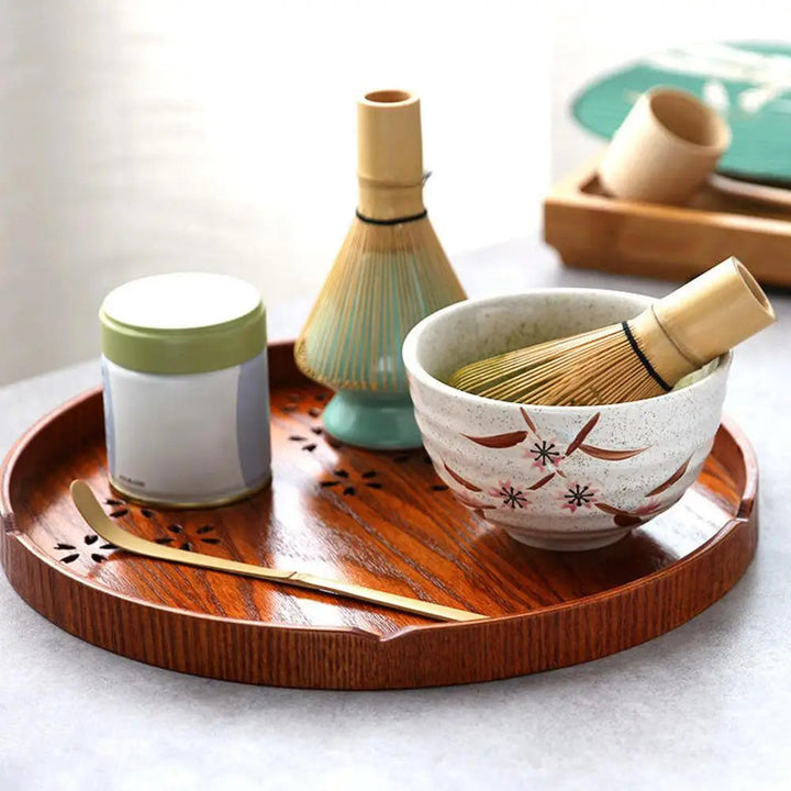 Komplet matcha te-sæt i bambus til autentisk japansk teceremoni. Inkl. chasen, chashaku og skål.
