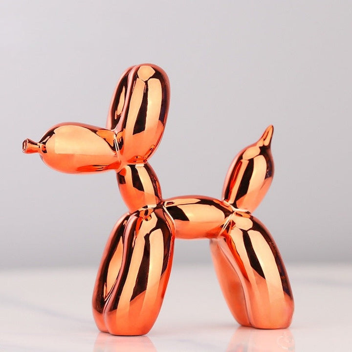 Kobberfarvet ballonhund skulptur, legende dekoration med blank metaloverflade, ideel til stuer.