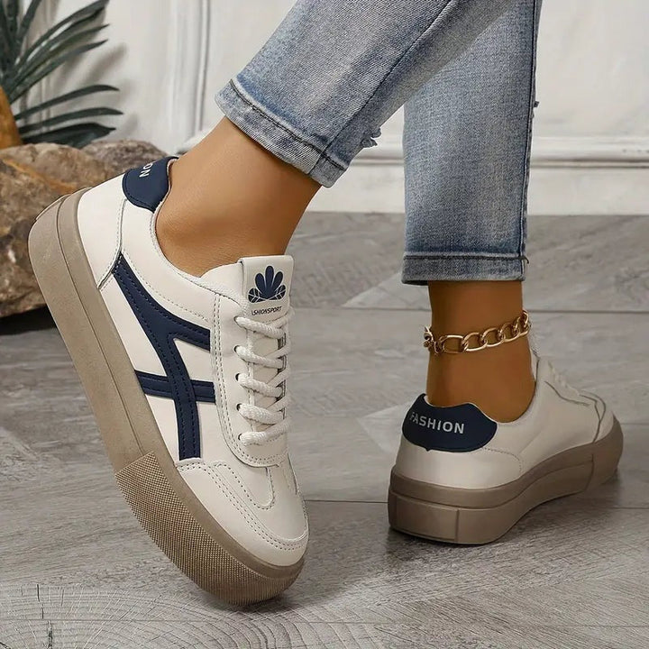 Komfortable kvinde sneakers, brune. Ergonomiske sko lindrer fodsmerter og knæsmerter effektivt hele dagen.