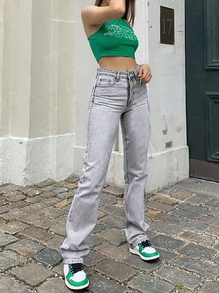 Komfortable højtaljede kvindejeans med lige ben, ideelle til alsidig hverdagsmode og urban stil.