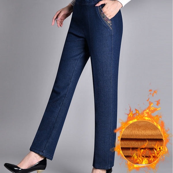 Kvinders hverdagsjeans m/behagelig elastiktalje & sidelommer. Komfortable bukser til et afslappet look.