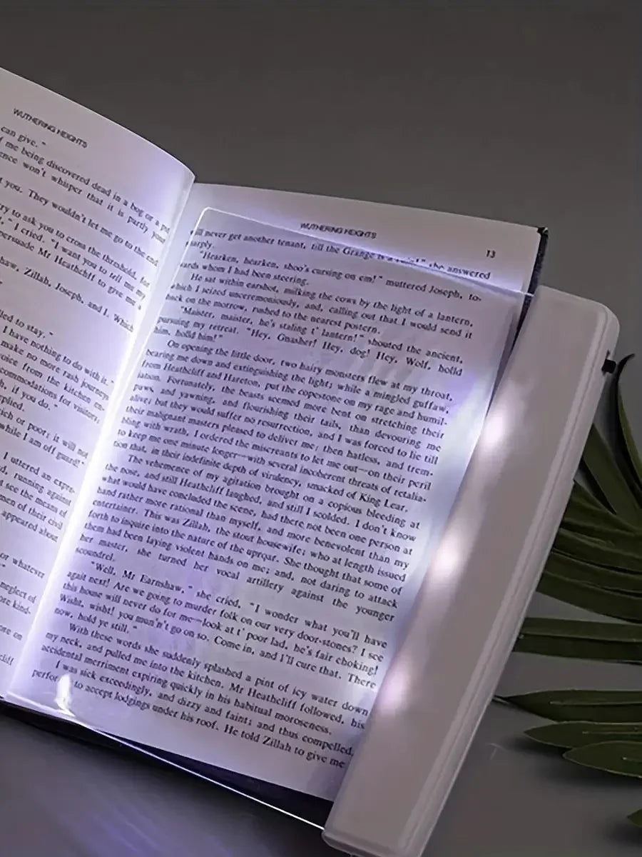Alsidig LED flad læselampe; et must-have for studerende, bogorme og alle, der elsker at læse komfortabelt.